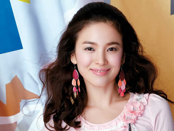 市場的背后是對終端用戶的把握。在移動(dòng)互聯(lián)網(wǎng)時(shí)代，